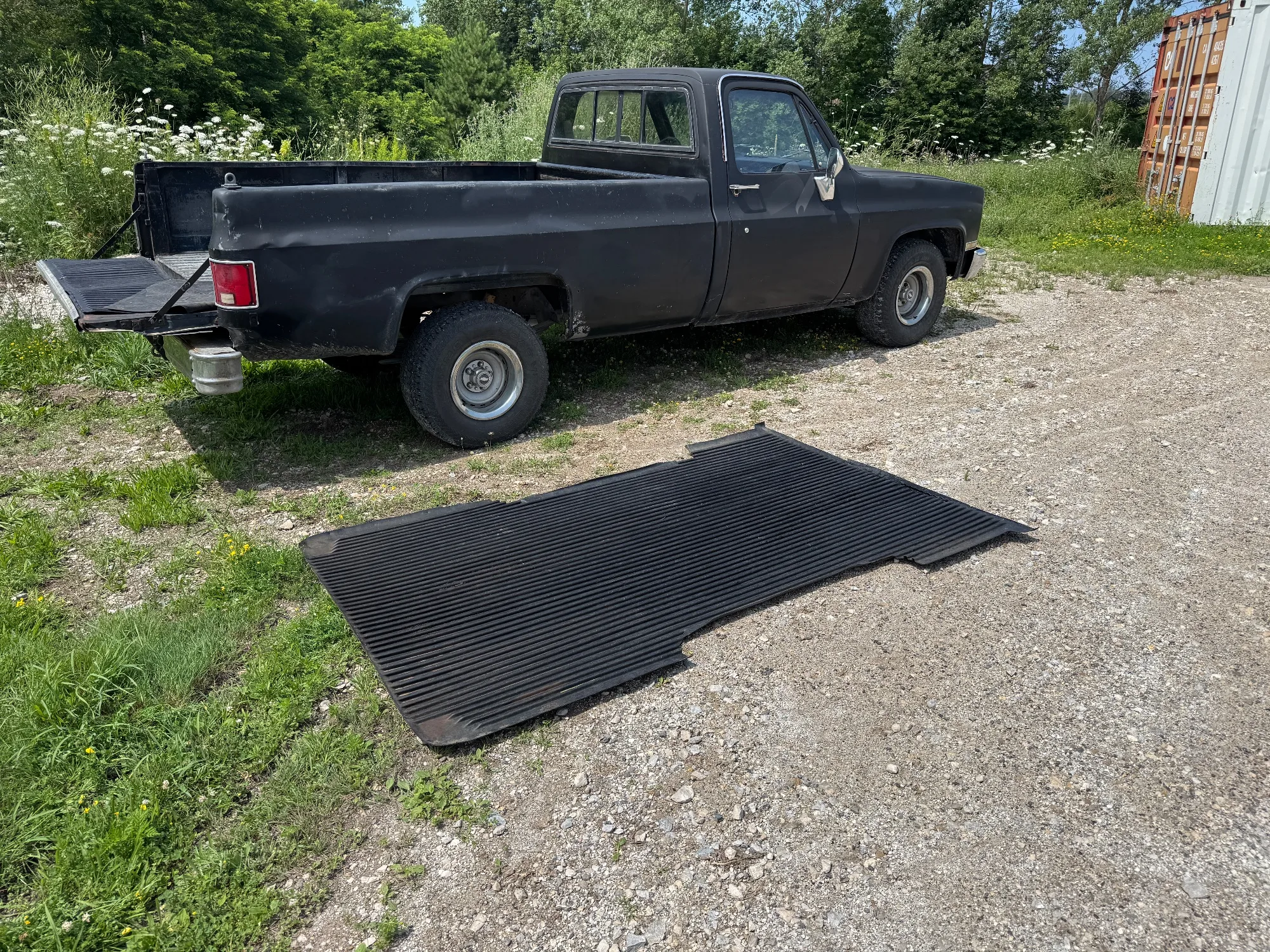 Rubber Truck Bed Mat/Liner - Longbed Squarebody Chevy/GMC C10 Fitment (No Brand Markings) — photo 1 of 3