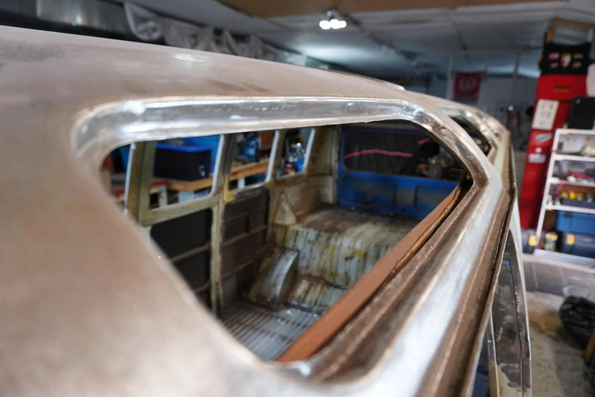1964 VW 21-Window Deluxe Samba Bus Split Window — photo 11 of 18