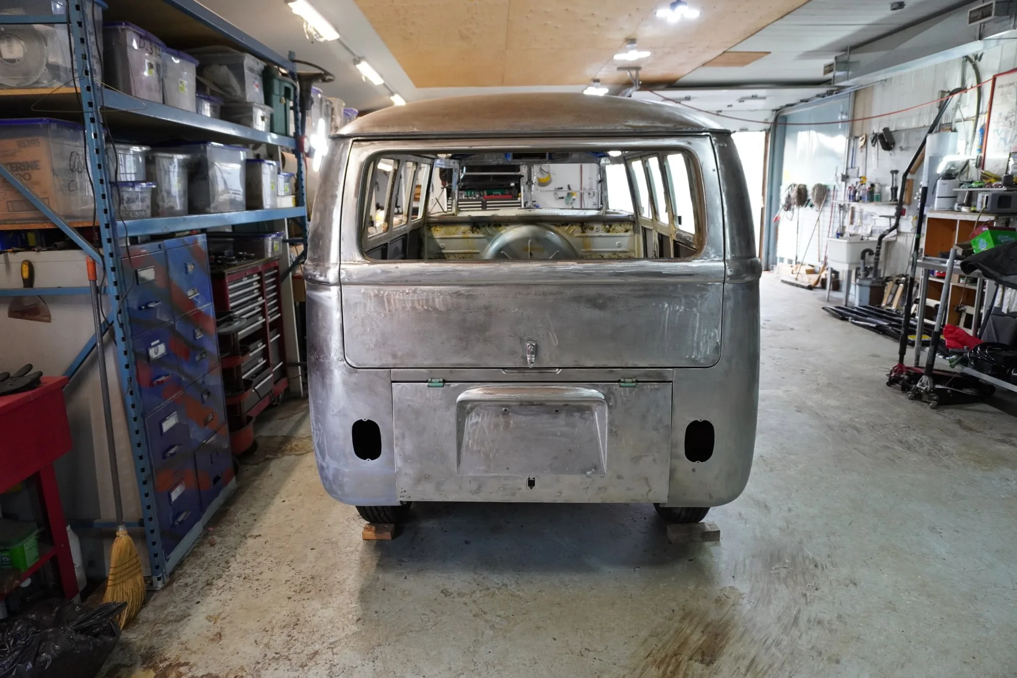1964 VW 21-Window Deluxe Samba Bus Split Window — photo 5 of 18